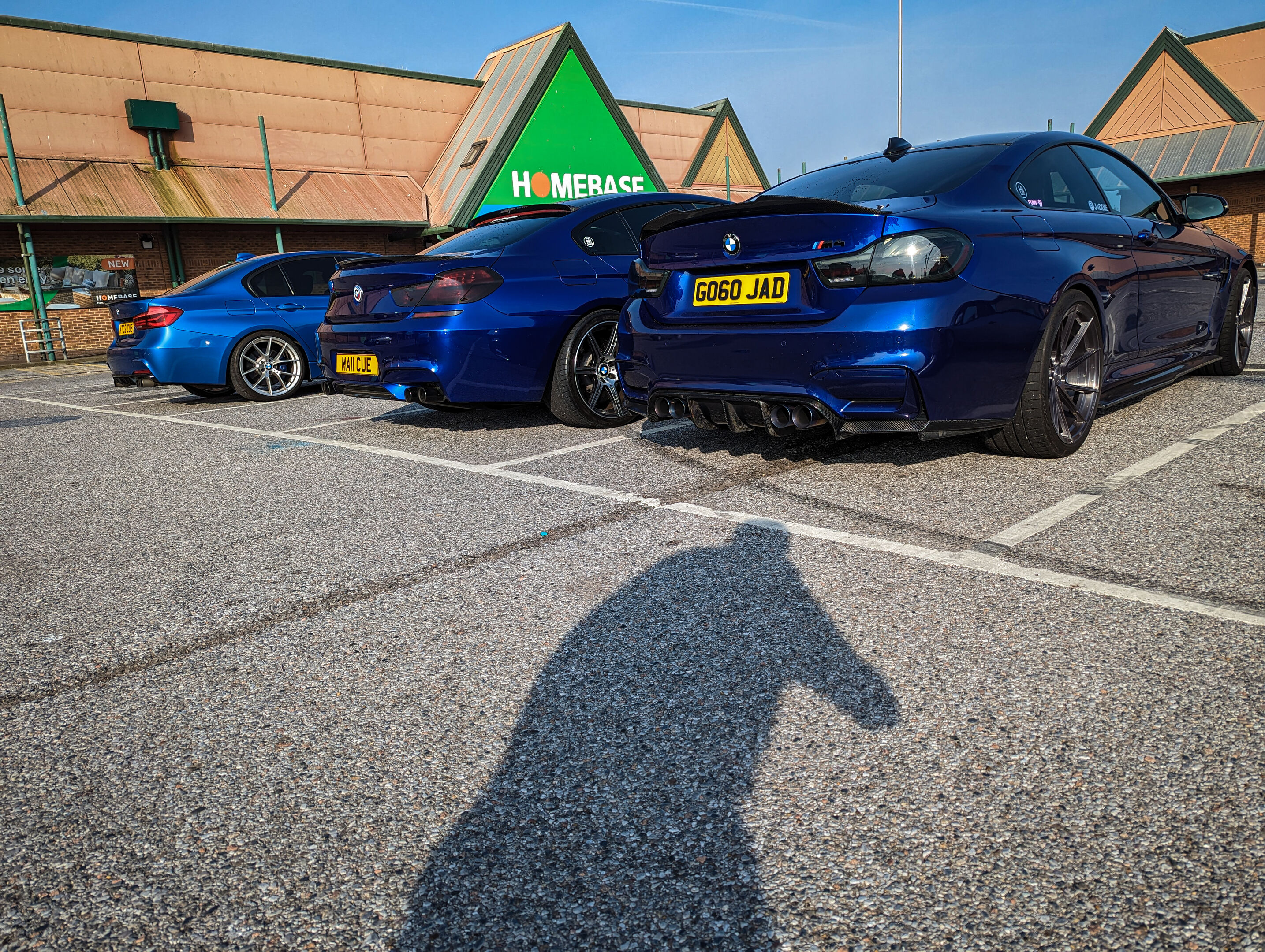 PXL 20230430 070616985