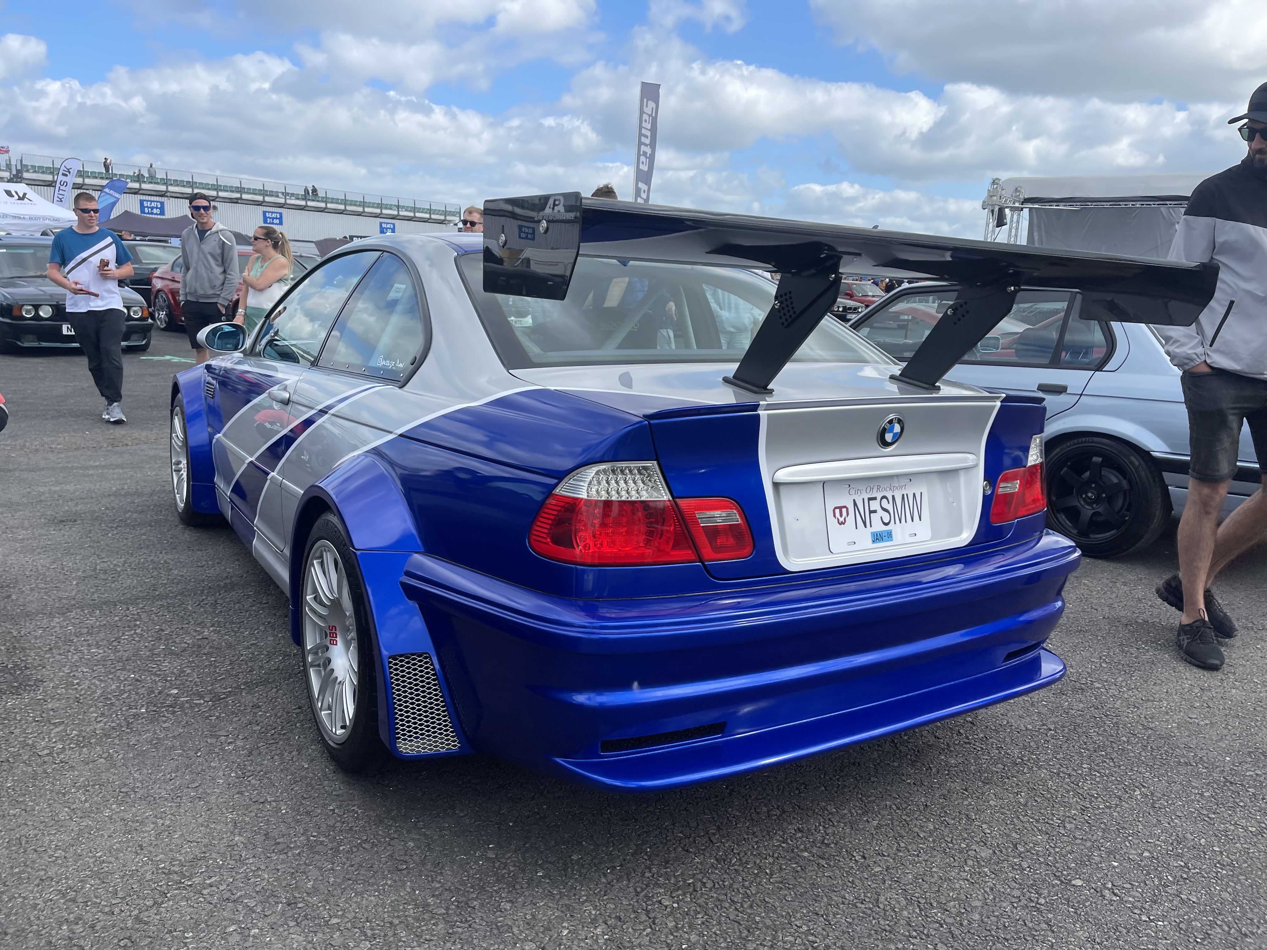 EDC48641 881C 494C 8A7A B6CDFDB3B273