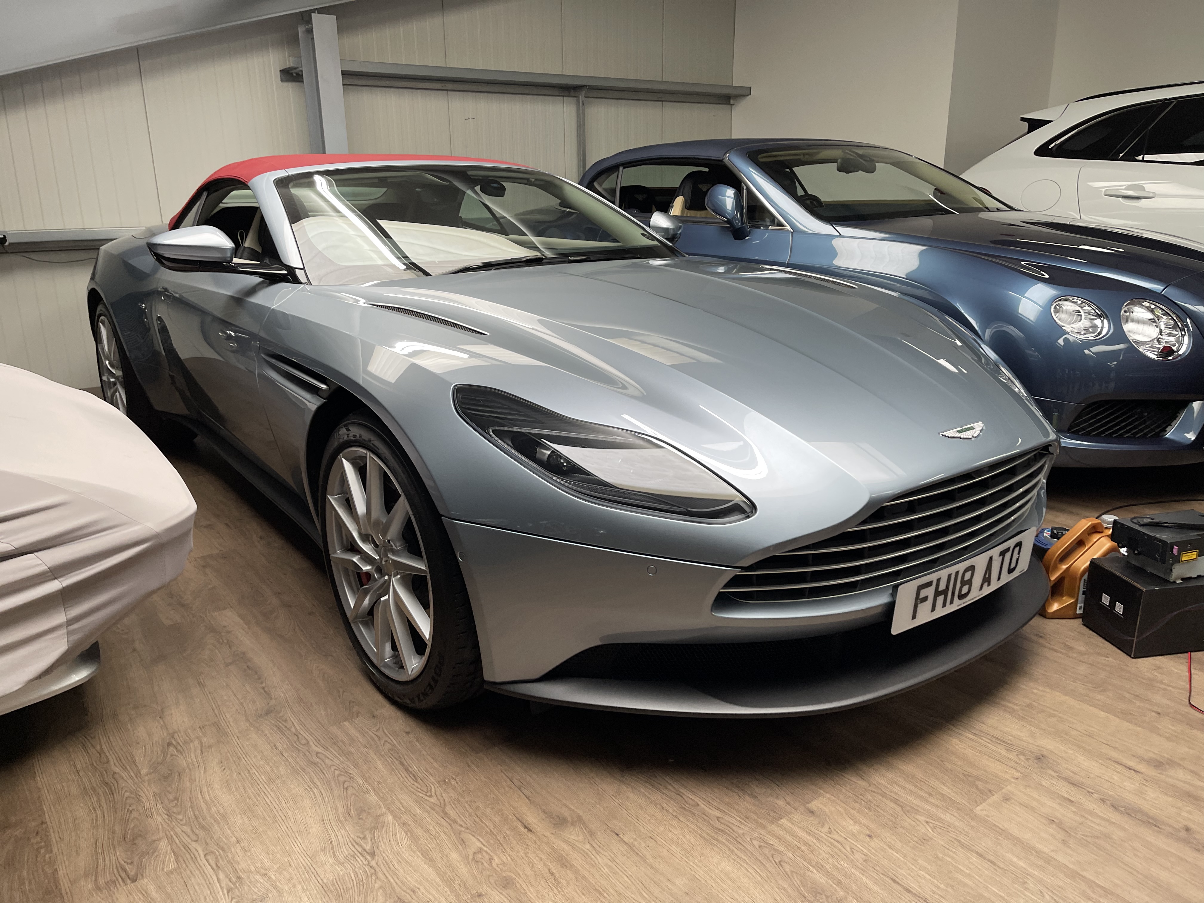 976733E6 C55E 40BB 9E87 2A64390948A5