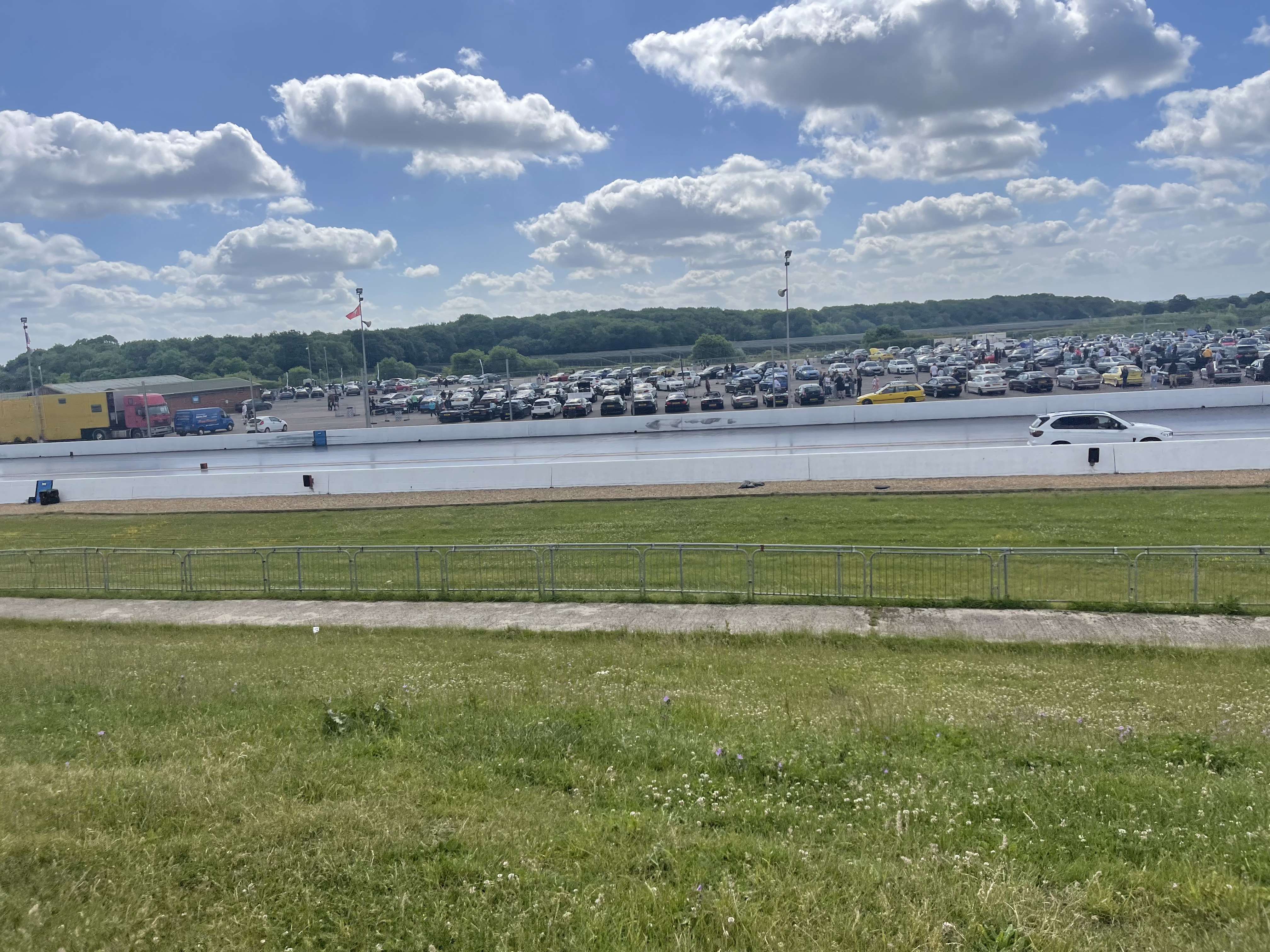 5B942F41 B788 45BD 8B95 178286D3CD12