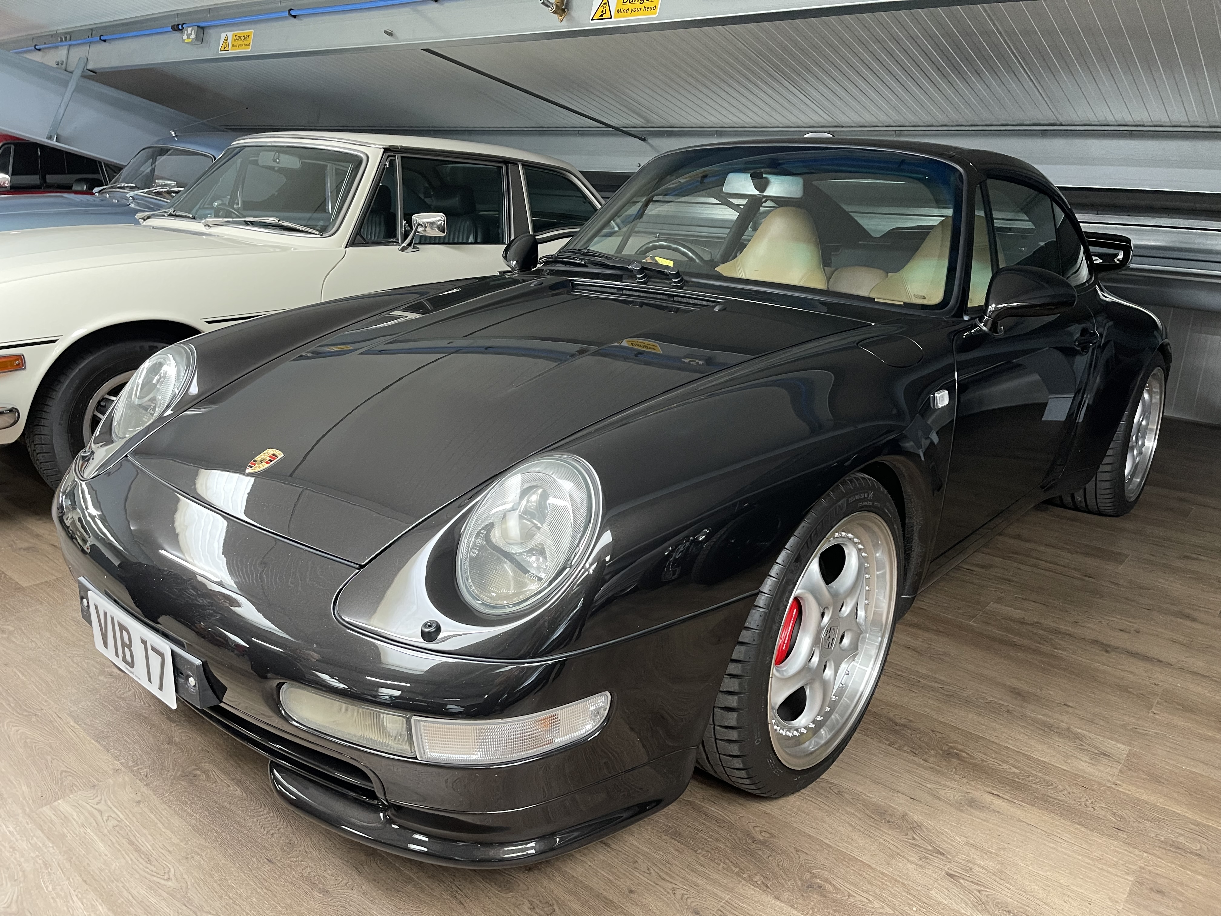 B74DF023 43DE 4D0A BEE5 336C686136B3